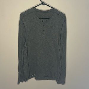 Lululemon Men’s Long Sleeve Henley (Men’s Medium)